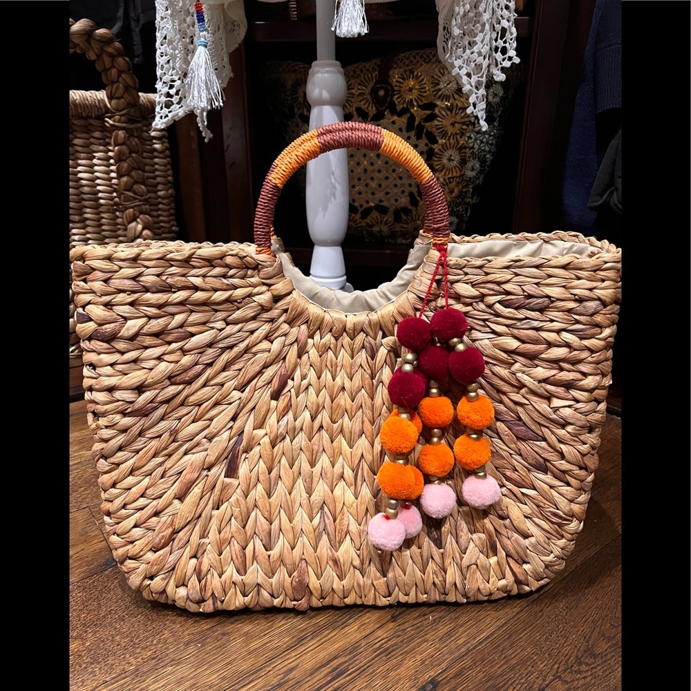 NWOT Woven Tote